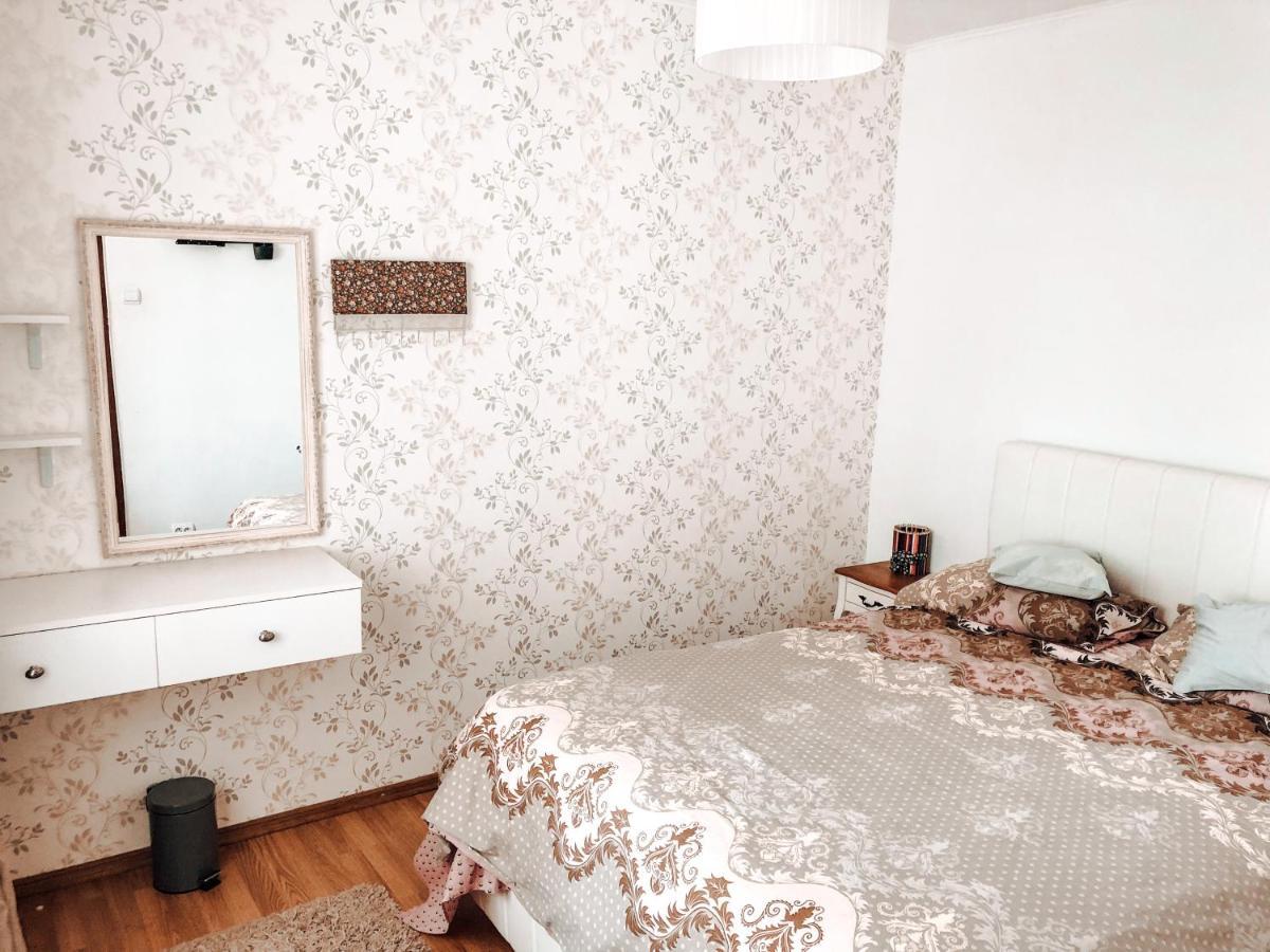 Cozy Apartment Bukovina Suceava Eksteriør billede